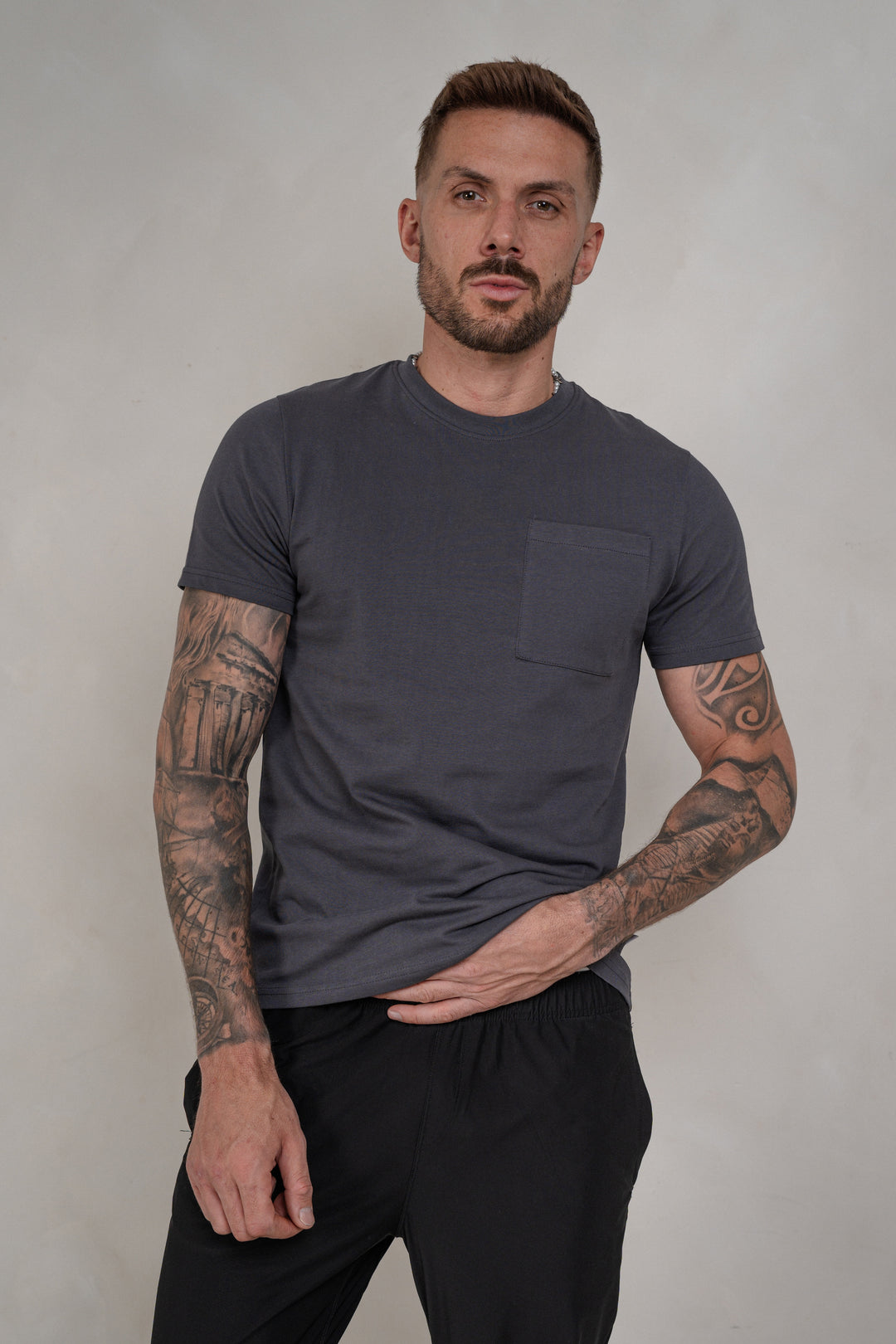 Men's Pocket T-Shirt - Shadow